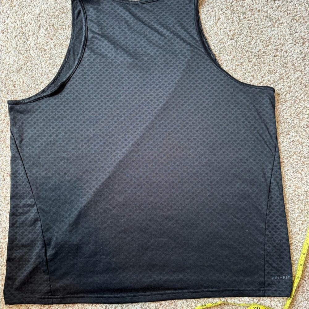 Nike dri fit tank top, Black, size women's XXL - Picture 6 of 6